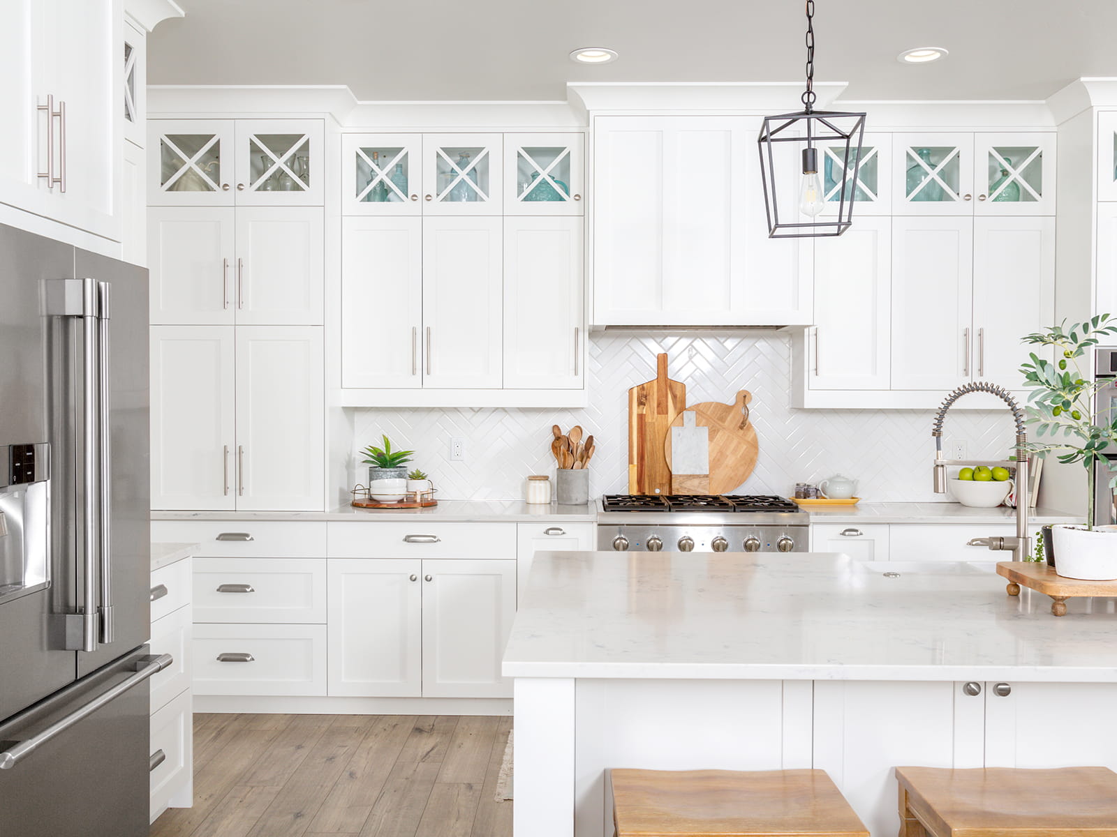 Reliable and Professional Cleaning Services in Englewood Cliffs, NJ Avengers Cleaning Services team providing top-rated house and office cleaning in Englewood Cliffs, NJ, with a history of superior service.
