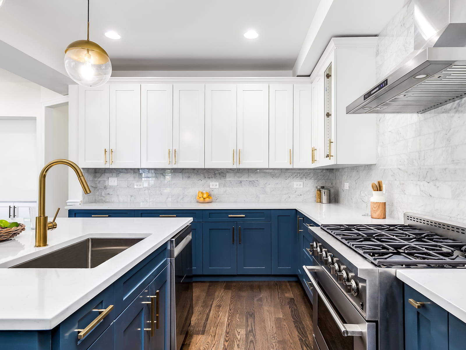 Reliable and Professional Cleaning Services in Wyckoff, NJ Avengers Cleaning Services team providing top-rated house and office cleaning in Wyckoff, NJ, with a history of superior service.